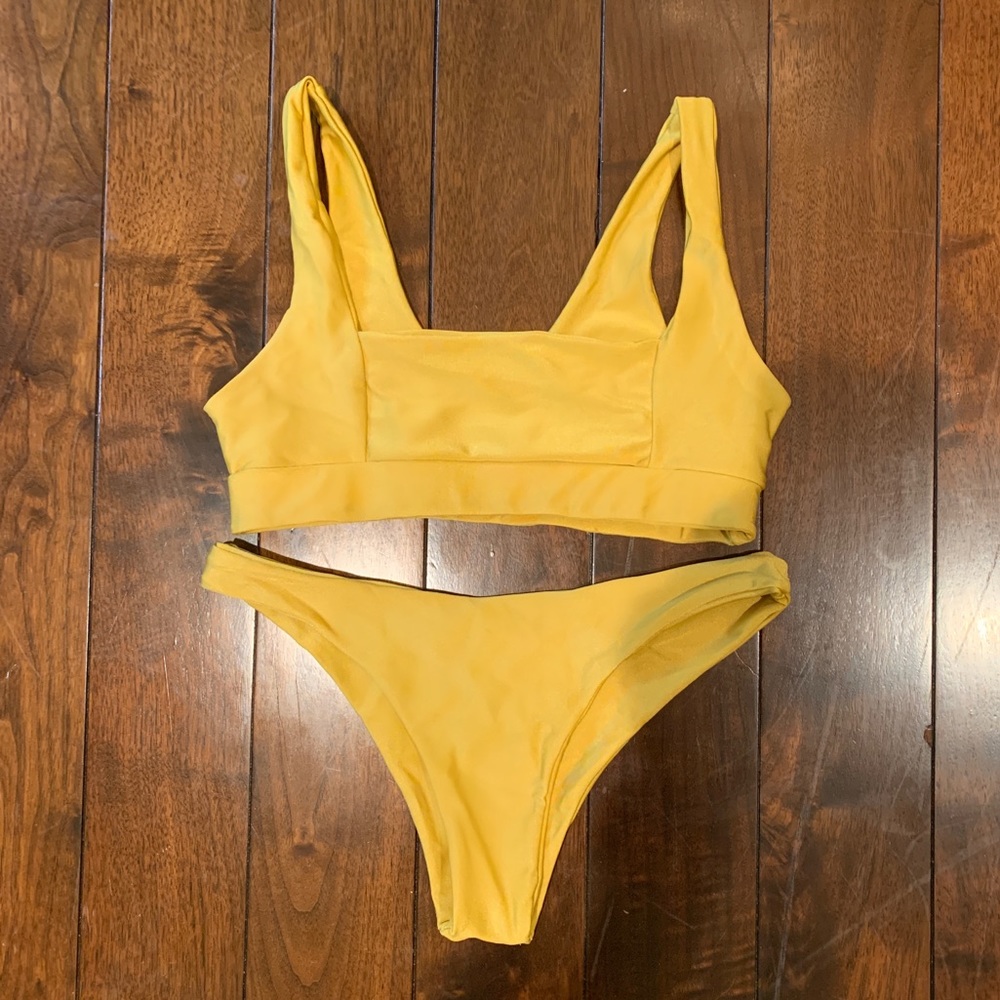 Lali and Layla Uh Huh Honey TOP ONLY